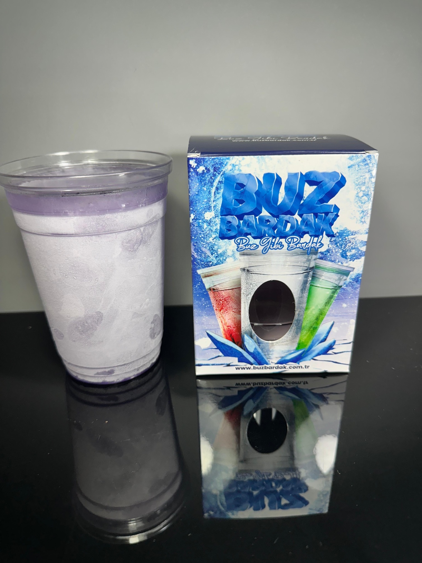 Buz Bardak Mor