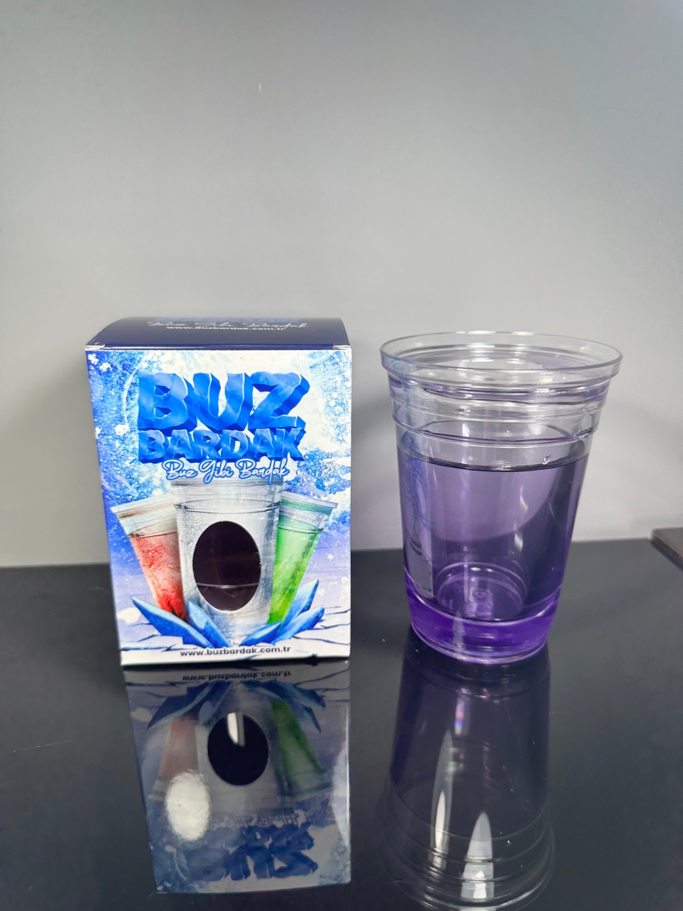 Buz Bardak Mor